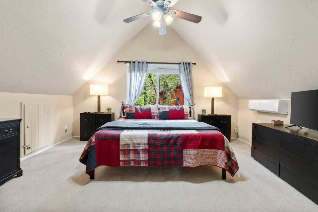 Luxury Cabin Oasis Getaway Heart Of Munds Park Exteriér fotografie